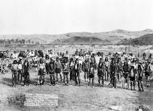 全美洲最早有8000萬印第安人，而今只有1000萬。