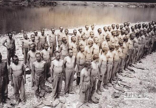 民國60年代末開始，一部分人接受了泰國國籍，另一部分則以難民身份生存在美斯樂